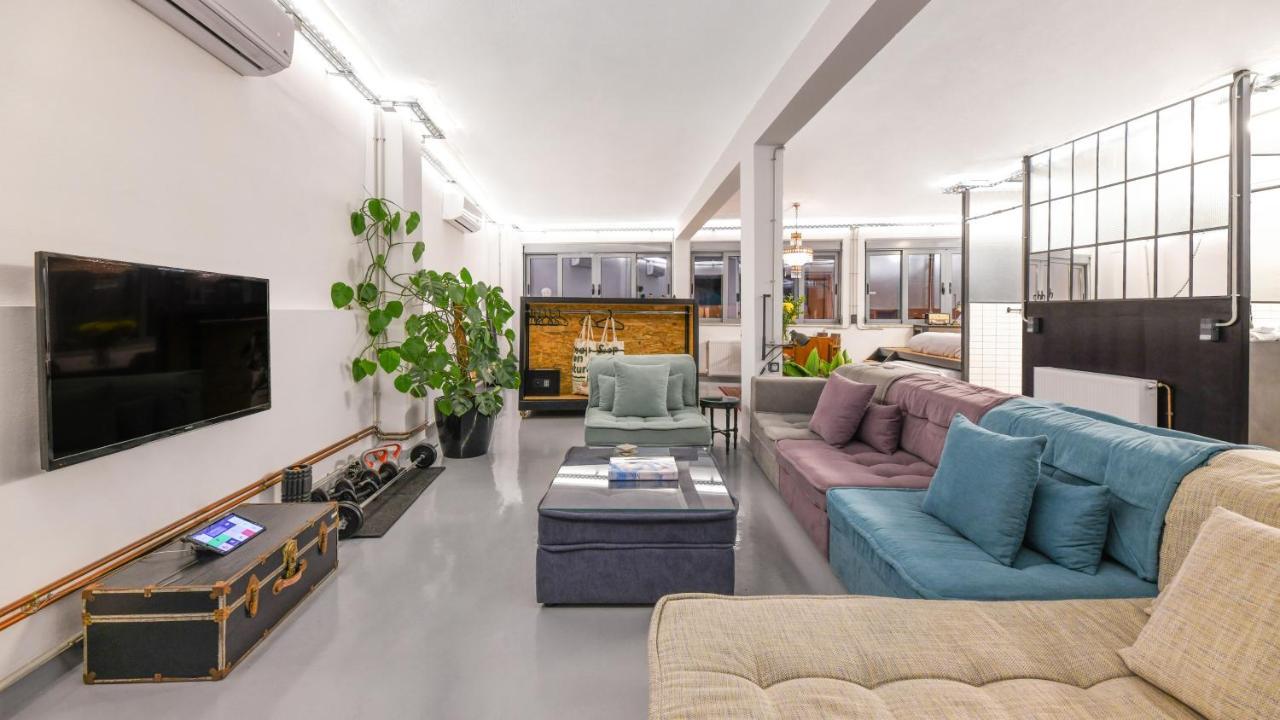 Monastiraki #Wallsfree Citycenter- Unspoiled Athens Apartments Extérieur photo