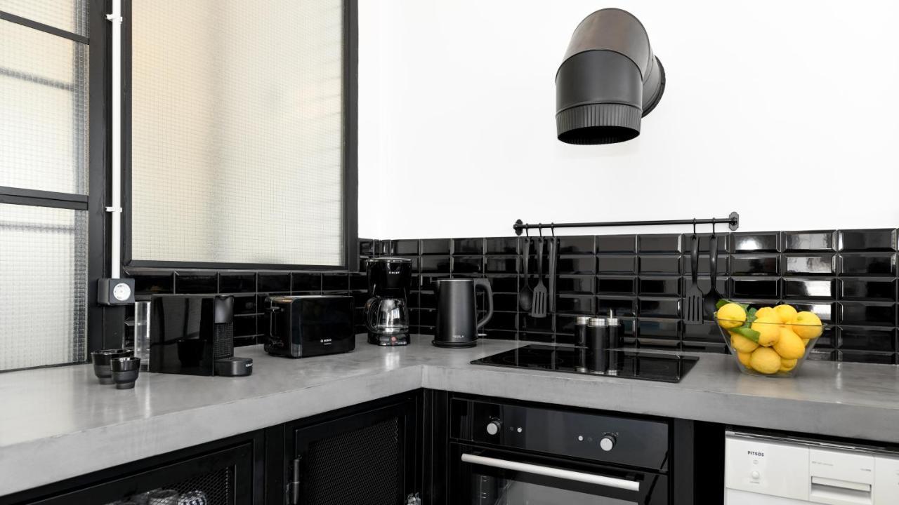 Monastiraki #Wallsfree Citycenter- Unspoiled Athens Apartments Extérieur photo
