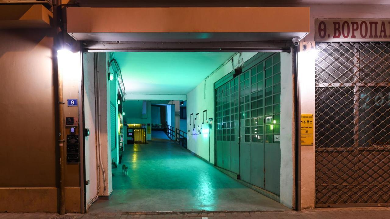 Monastiraki #Wallsfree Citycenter- Unspoiled Athens Apartments Extérieur photo